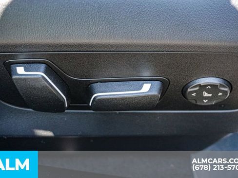 Used 2024 BMW i5 eDrive40i image 61