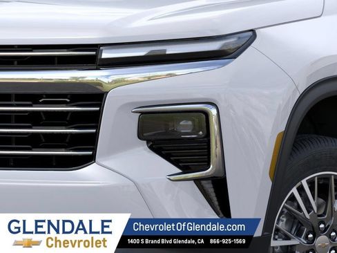 New 2026 Chevrolet Traverse LT w/ LPO, Floor Liner Package FWD image 10