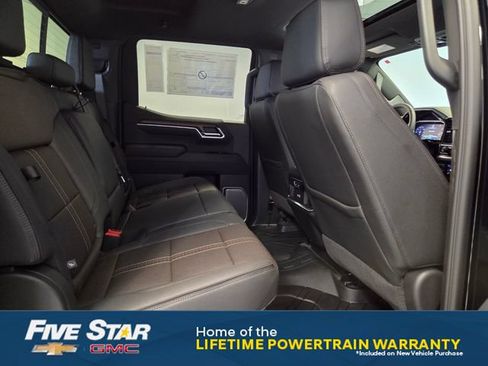 New 2026 Chevrolet Silverado 1500 High Country w/ High Country Premium Package AWD/4WD image 14