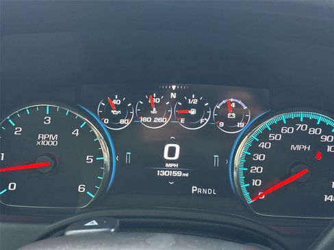 Used 2017 Chevrolet Tahoe Premier AWD/4WD image 27