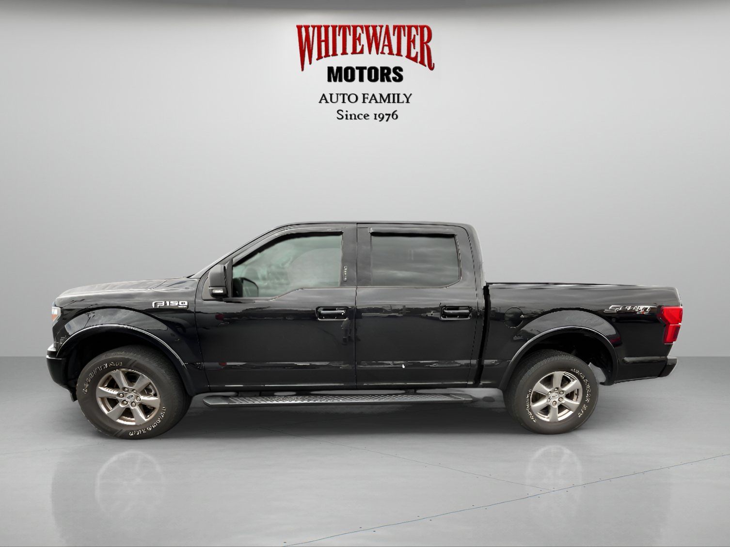 Used 2019 Ford F150 XLT w/ Equipment Group 302A Luxury AWD/4WD image 3