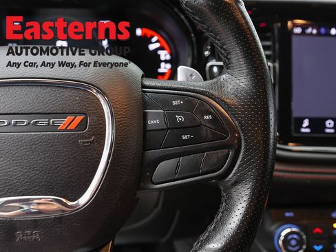 Used 2025 Dodge Durango GT RWD image 16