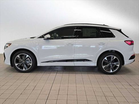 New 2024 Audi Q4 e-tron Premium Plus AWD/4WD image 3