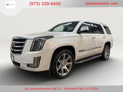 Used 2016 Cadillac Escalade Luxury