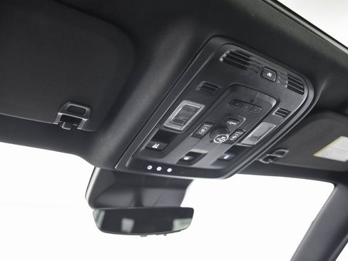 Used 2021 Cadillac Escalade Sport image 18