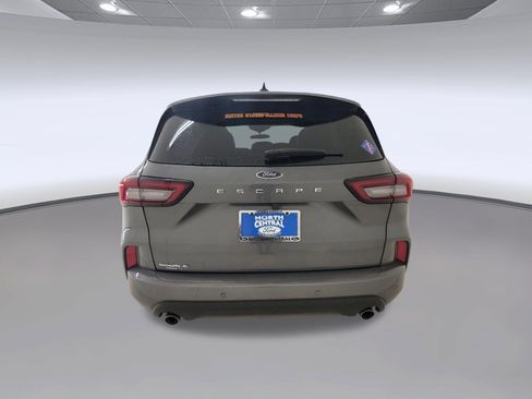 Used 2023 Ford Escape ST-Line w/ Tech Pack #1 FWD image 8