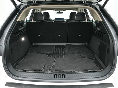 Used 2022 Lincoln Nautilus AWD w/ Premium Package image 21