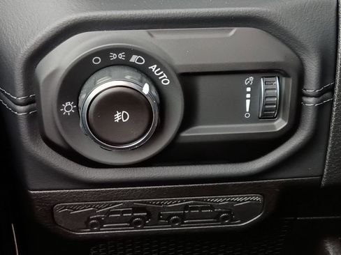 New 2026 Jeep Wrangler Unlimited Rubicon 392 w/ Quick Order Package 27X Moab AWD/4WD image 12