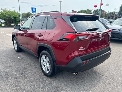 Used 2020 Toyota RAV4 XLE w/ Convenience Package AWD/4WD image 6