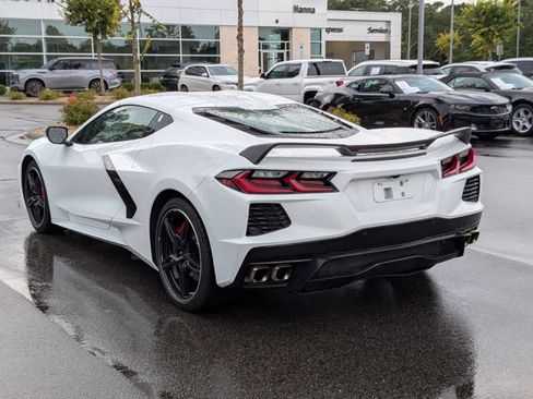 Used 2020 Chevrolet Corvette Stingray Coupe w/ Engine Appearance Package RWD image 5