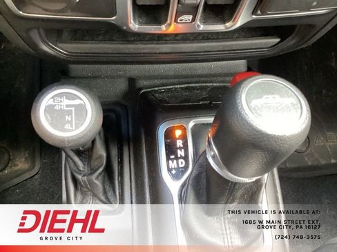 Used 2023 Jeep Gladiator Sport AWD/4WD image 21