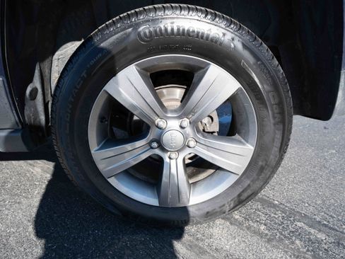 Used 2015 Jeep Patriot High Altitude image 29