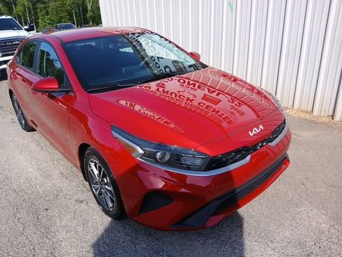Used 2022 Kia Forte LXS image 1