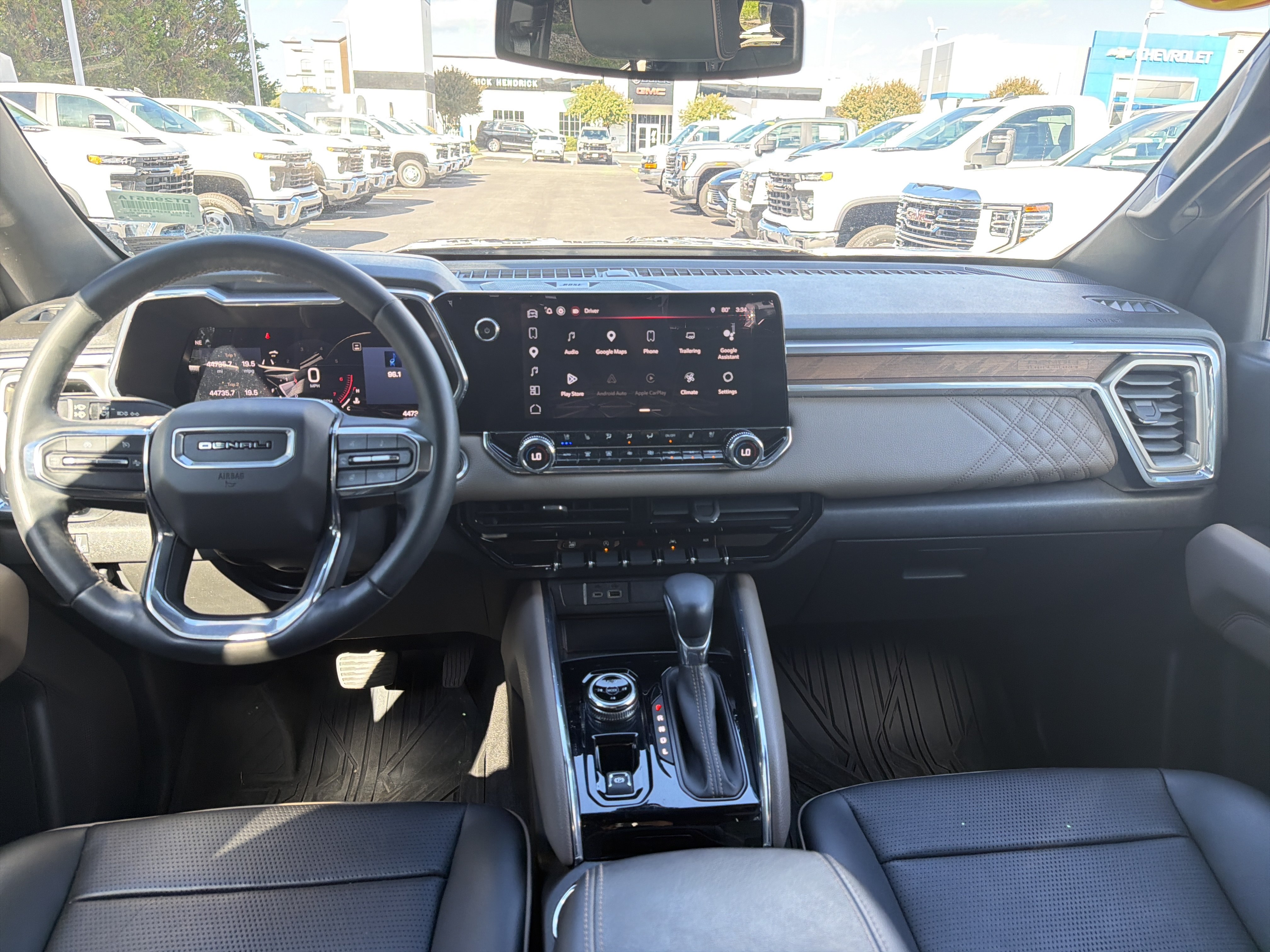 Used 2023 GMC Canyon Denali AWD/4WD image 30