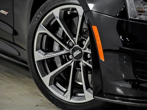 Used 2016 Cadillac ATS V w/ Carbon Fiber Package RWD image 4