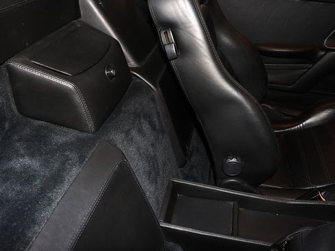 Used 1998 Ferrari F355 Berlinetta image 40