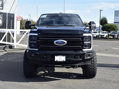 Used 2025 Ford F250 Platinum AWD/4WD image 7