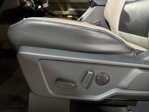 Used 2021 Ford Bronco Wildtrak image 24