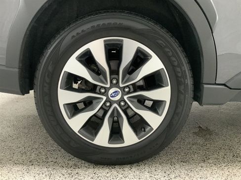 Used 2024 Subaru Outback Limited AWD/4WD image 10