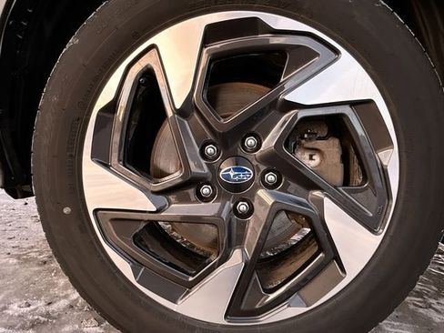 Used 2025 Subaru Crosstrek 2.5i Limited w/ Popular Package #3A image 32