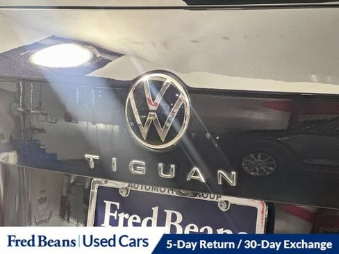 Used 2022 Volkswagen Tiguan SE R-Line AWD/4WD image 40