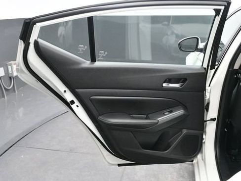 Used 2020 Nissan Altima 2.5 S FWD image 17