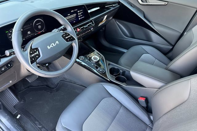 New 2026 Kia Niro Wind FWD image 11