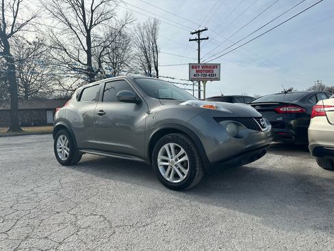 Used 2012 Nissan Juke S image 2