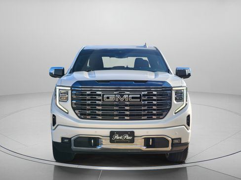 Used 2024 GMC Sierra 1500 Denali Ultimate AWD/4WD image 6