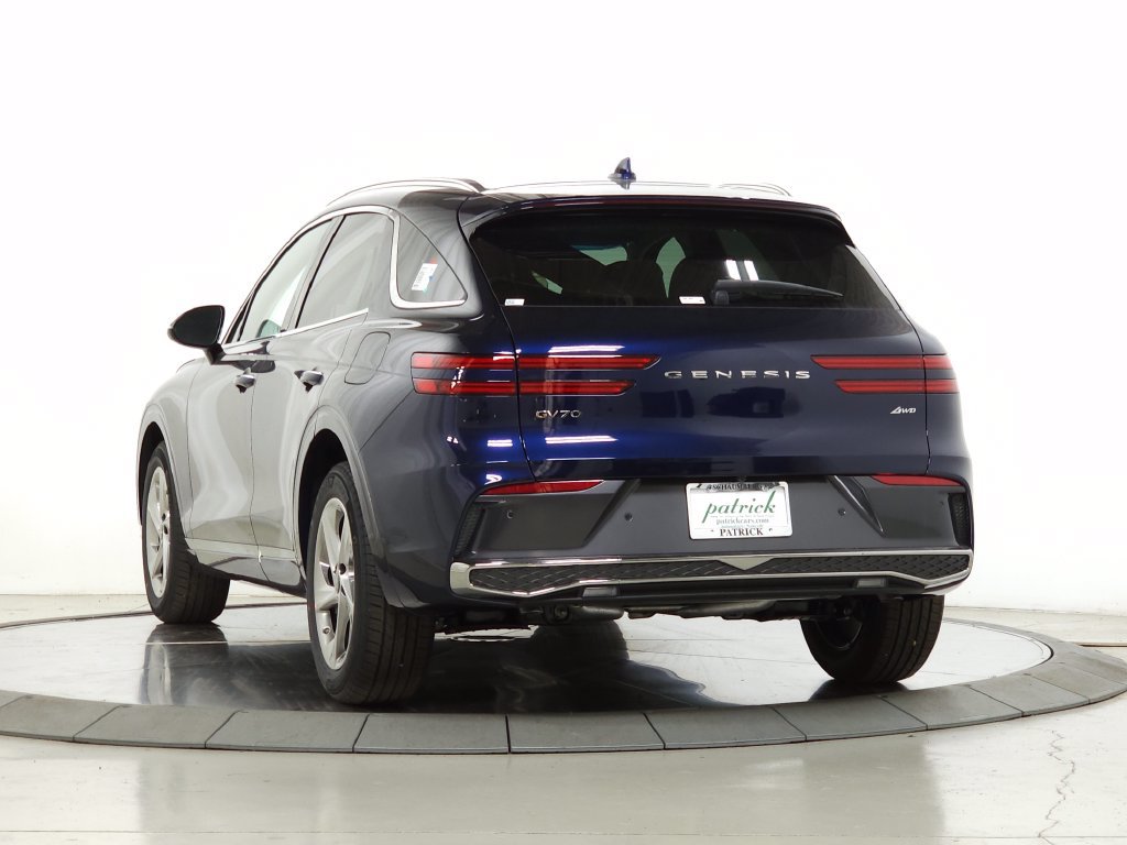 Used 2026 Genesis GV70 2.5T Select AWD/4WD image 5