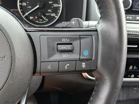 Certified 2023 Nissan Rogue SV w/ SV Premium B Package AWD/4WD image 23