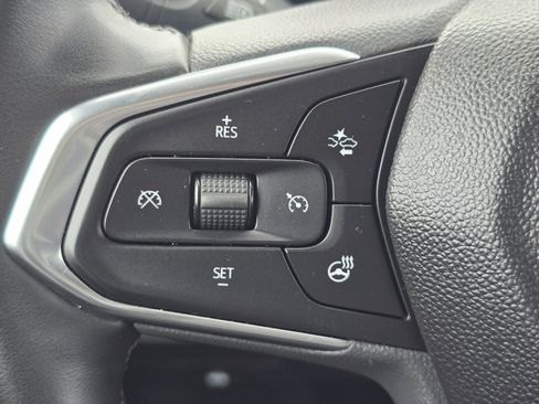 Used 2025 Chevrolet TrailBlazer ACTIV w/ Driver Confidence Package image 30