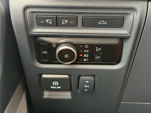 Used 2024 Ford F150 Lariat w/ Bed Utility Package AWD/4WD image 34