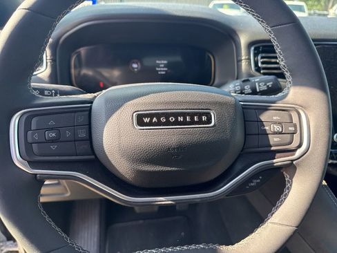 Used 2024 Jeep Wagoneer 2WD w/ Premium Group I image 22