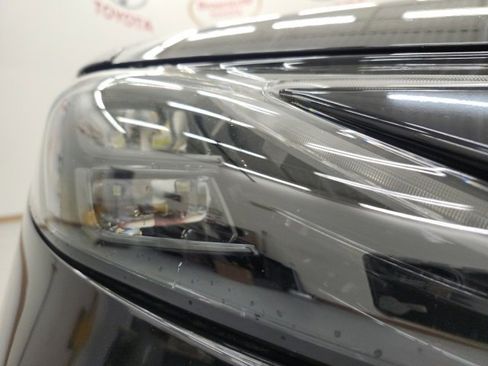 Used 2025 Toyota Camry XSE w/ Premium Package image 10