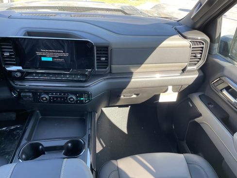 New 2026 Chevrolet Silverado 2500 ZR2 image 7