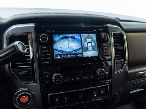 Used 2017 Nissan Titan Platinum Reserve image 16