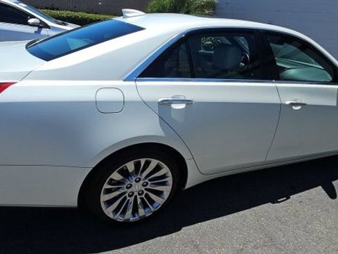 Used 2019 Cadillac CTS Luxury RWD image 2