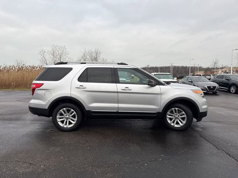 Used 2011 Ford Explorer XLT w/ 202A Rapid Spec Order Code image 6