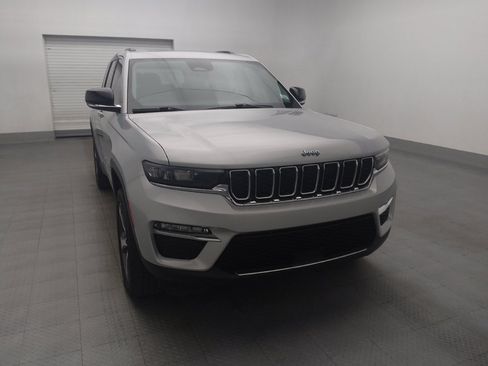 Used 2022 Jeep Grand Cherokee Limited 4xe AWD/4WD image 14