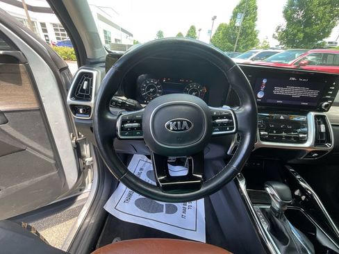 Used 2021 Kia Sorento SX Prestige AWD/4WD image 15