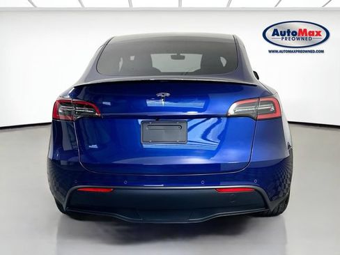 Used 2022 Tesla Model Y Performance AWD/4WD image 8