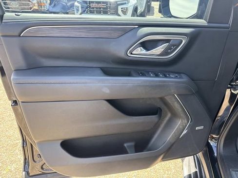 Used 2023 Chevrolet Tahoe LT image 24