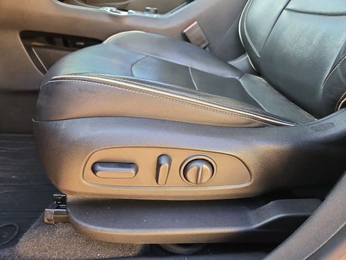 Used 2019 GMC Terrain Denali image 17