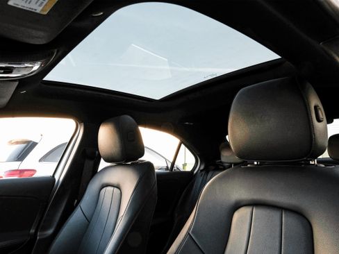 Used 2022 Mercedes-Benz A 220 image 4