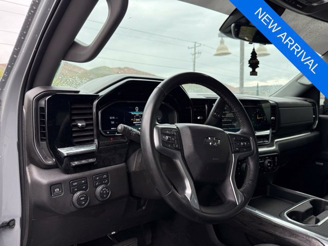 Used 2024 Chevrolet Silverado 3500 LTZ w/ LTZ Plus Package AWD/4WD image 11