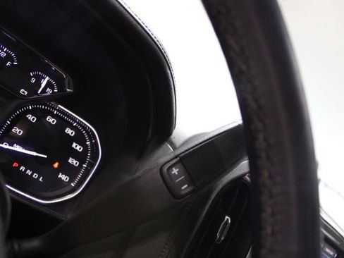 Used 2019 GMC Sierra 1500 SLT AWD/4WD image 43