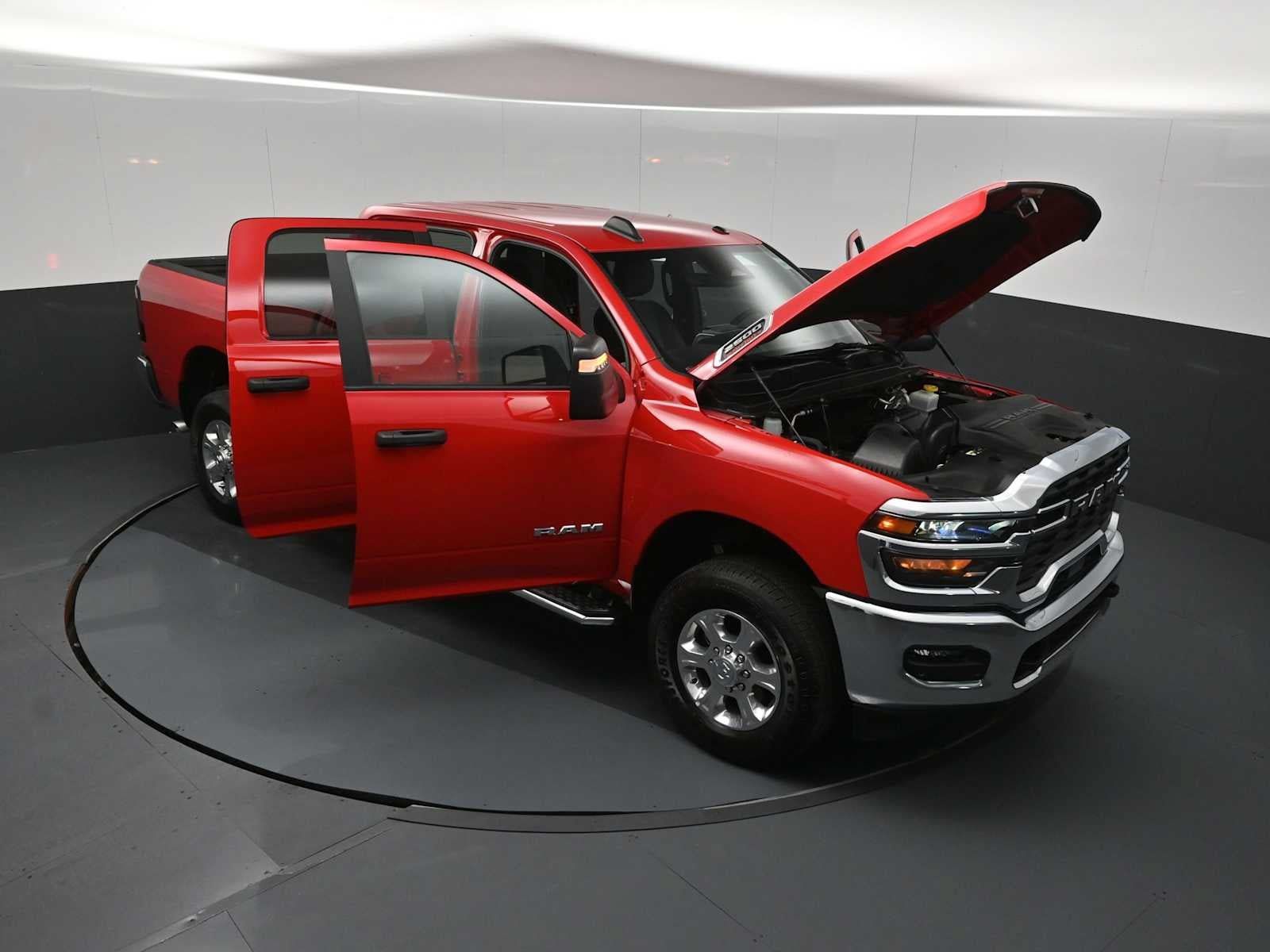 Used 2026 RAM 2500 Big Horn AWD/4WD image 25