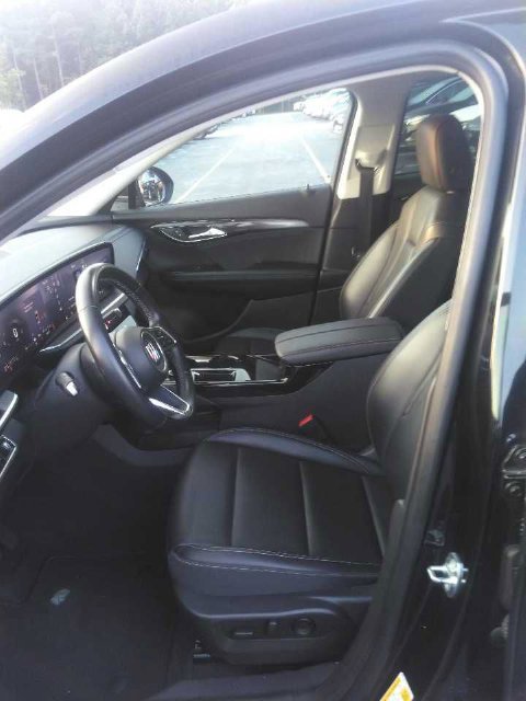 Used 2024 Buick Envision Preferred AWD/4WD image 3