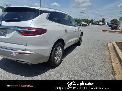 Used 2020 Buick Enclave Premium w/ LPO, Floor Liner Package FWD image 4